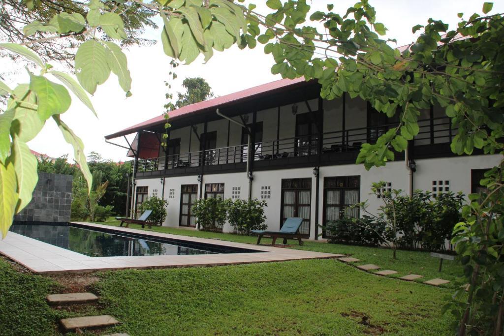 Basaga Holiday Residences Kuching Exterior foto