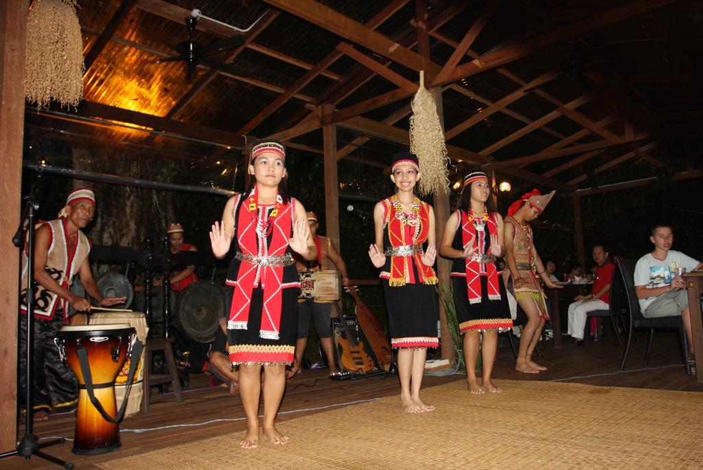 Basaga Holiday Residences Kuching Exterior foto